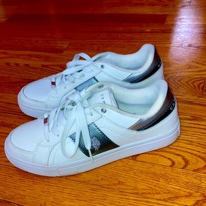 U.S. Polo Assn. Men’s Low Sneaker!!